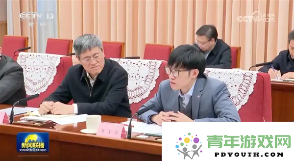 浙大校友梁文锋实习经历揭秘！DeepSeek高薪特聘大揭秘
